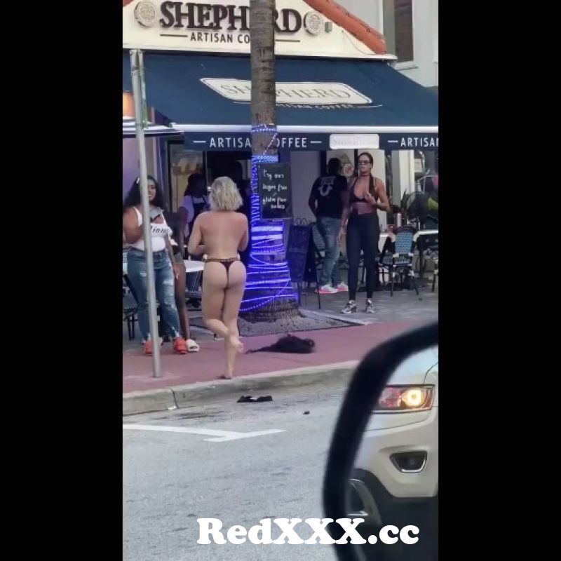 Getting porn in Miami