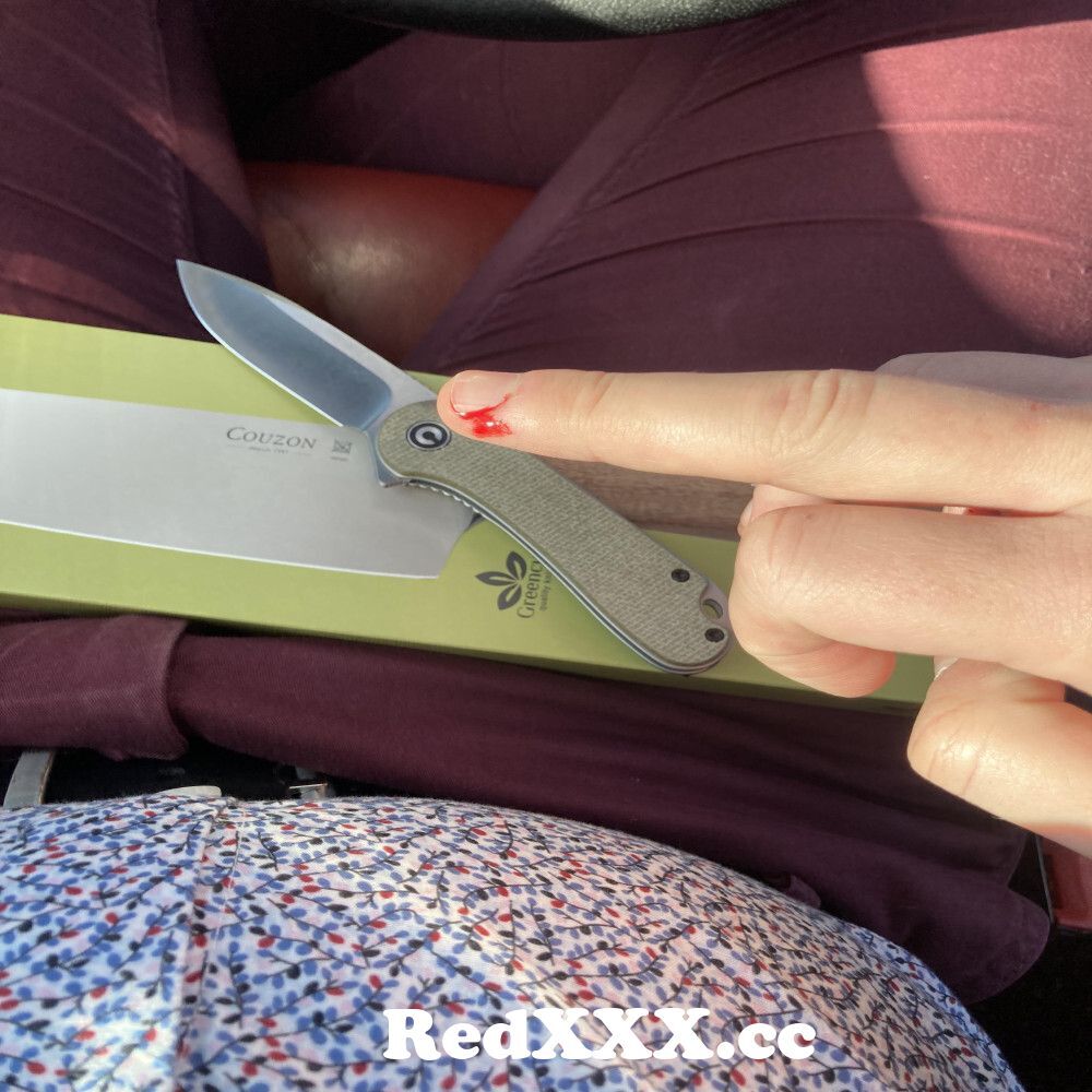 Porno cut bdsm sex knife 'knife in